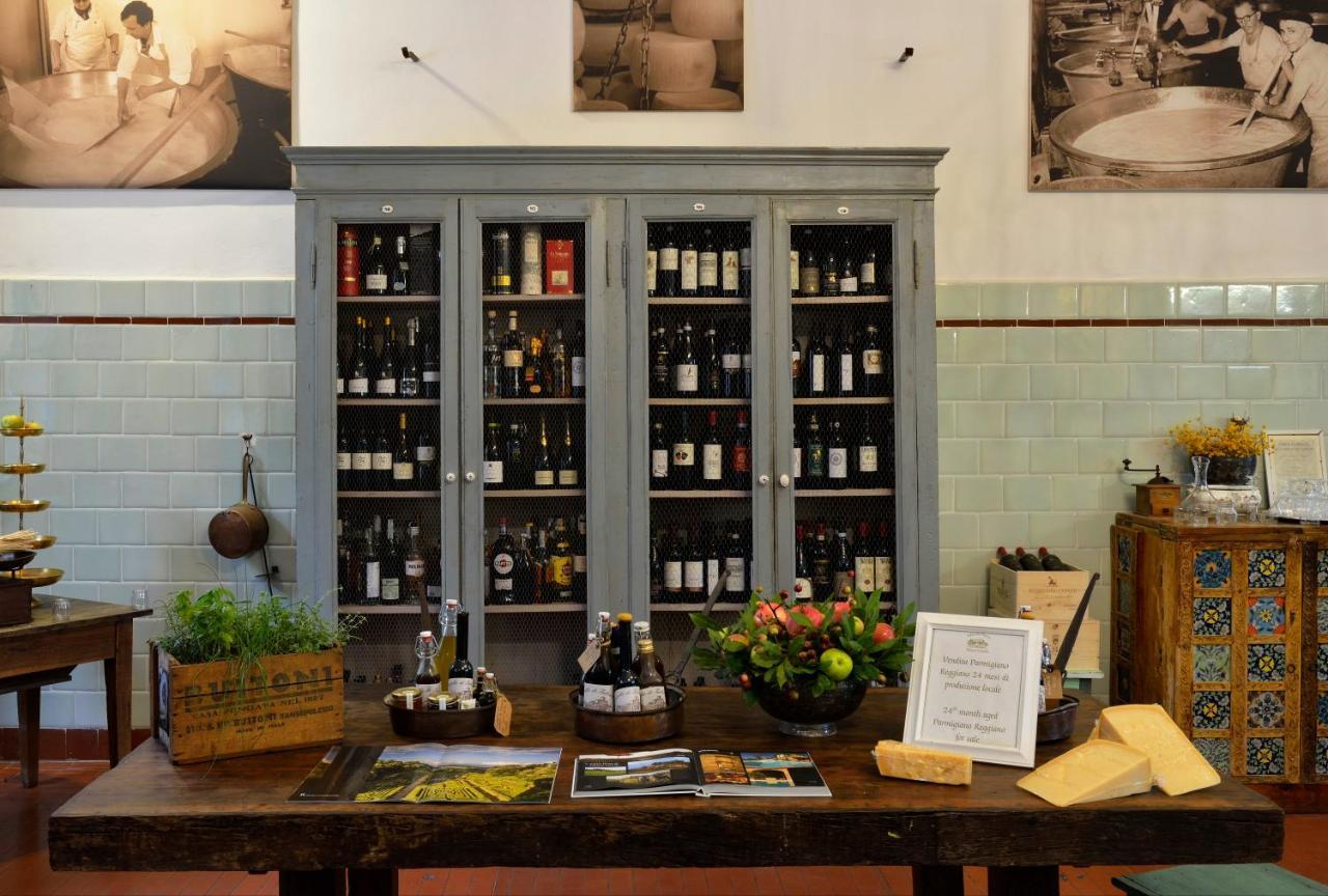 Hotel Antico Borgo Di Tabiano Castello - Relais de Charme Tabiano Terme Esterno foto
