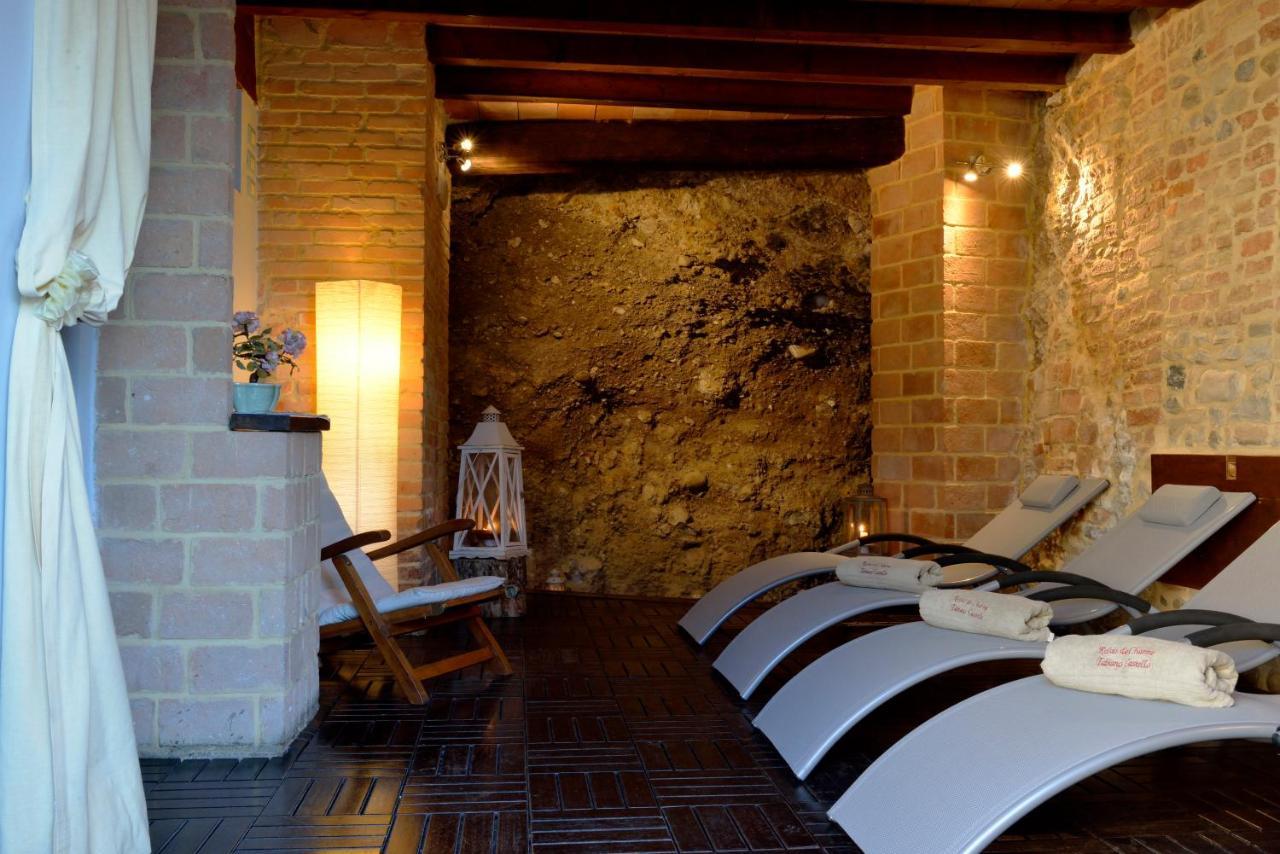 Hotel Antico Borgo Di Tabiano Castello - Relais de Charme Tabiano Terme Esterno foto