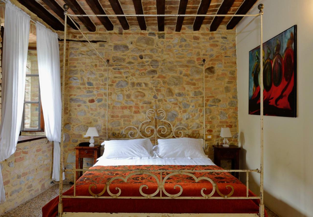 Hotel Antico Borgo Di Tabiano Castello - Relais de Charme Tabiano Terme Esterno foto