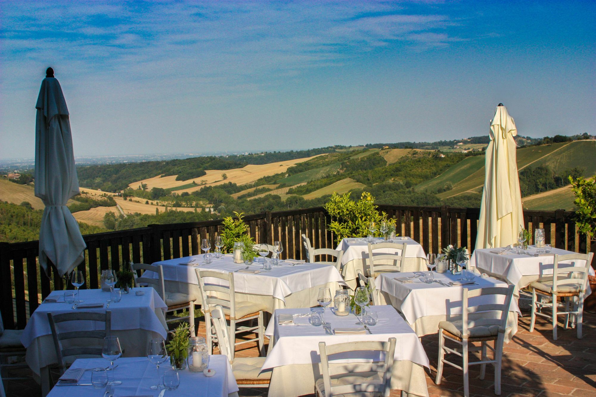 Hotel Antico Borgo Di Tabiano Castello - Relais de Charme Tabiano Terme Esterno foto