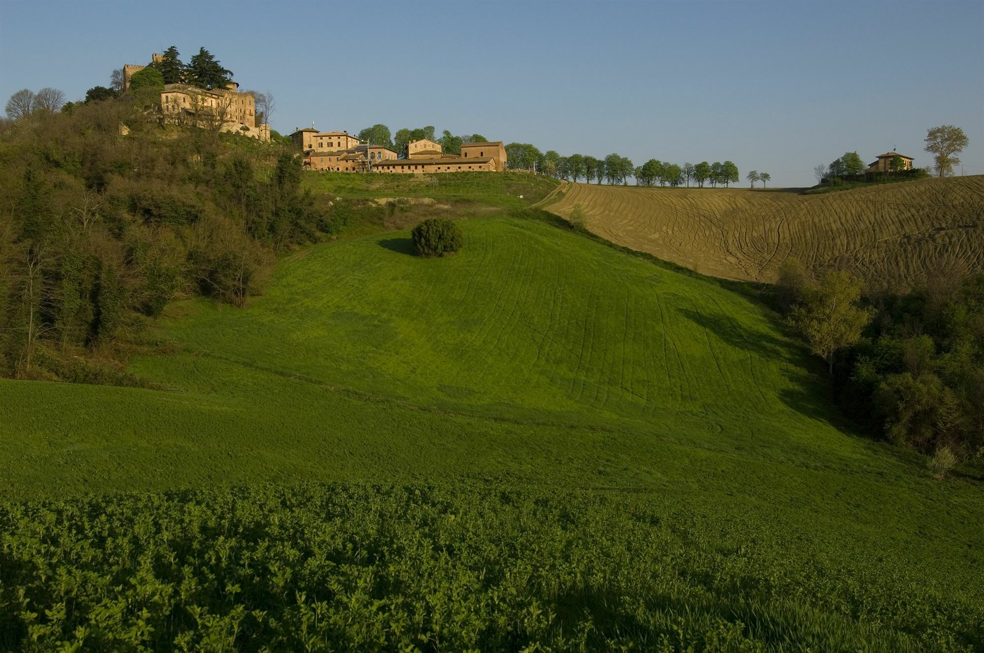 Hotel Antico Borgo Di Tabiano Castello - Relais de Charme Tabiano Terme Esterno foto